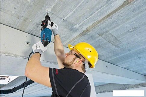 Перфоратор Bosch GBH 2-28 Professional [0611267500]