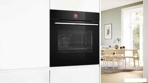 Электрический духовой шкаф Bosch Serie 8 HBG7241B1