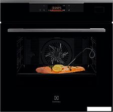 Электрический духовой шкаф Electrolux SteamBoost 800 KOBBS39H Электрический духовой шкаф Electrolux SteamBoost 800 KOBBS39H