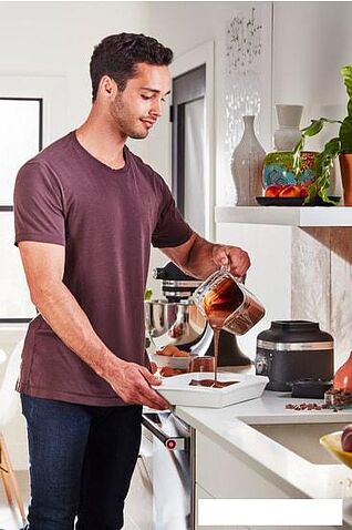 Стационарный блендер KitchenAid Artisan K400 5KSB4026EBK