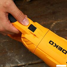 Сабельная пила Deko DKRS1250V 083-1072