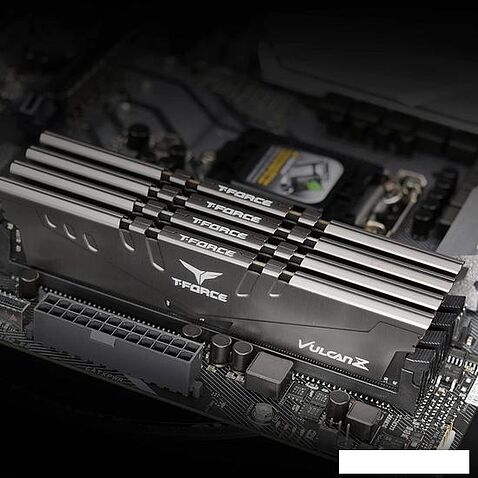 Оперативная память Team T-Force Vulcan Z 2x16ГБ DDR4 3600 МГц TLZGD432G3600HC18JDC01