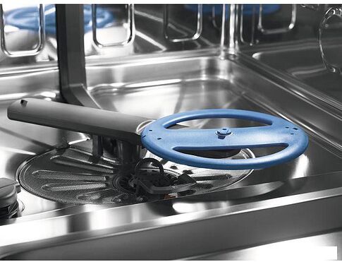 Встраиваемая посудомоечная машина Electrolux 900 ComfortLift EEC87400W