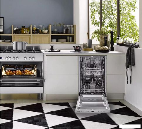 Встраиваемая посудомоечная машина DeLonghi DDW06S Basilia