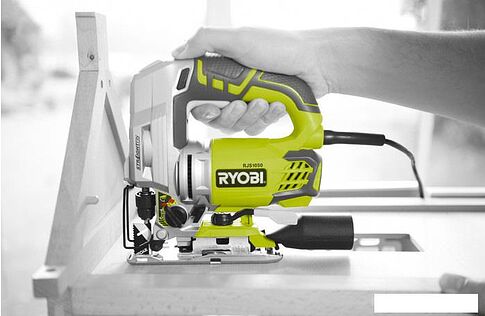 Электролобзик Ryobi RJS1050-K