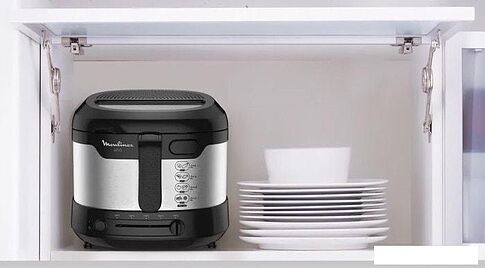 Фритюрница Moulinex Uno AF215D10