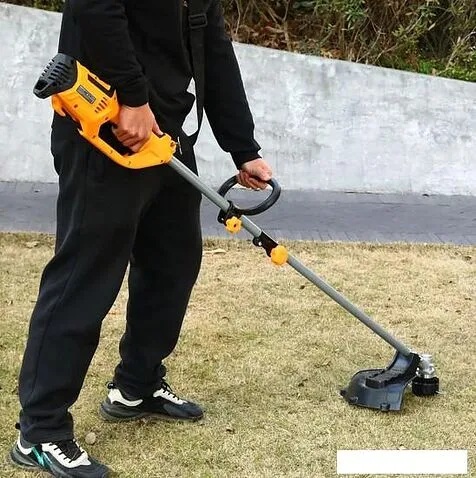 Триммер Deko DKTR1200