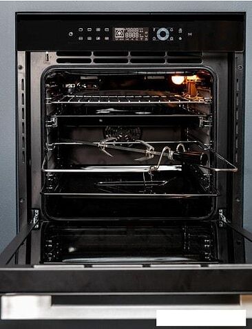 Духовой шкаф Graude Premium BM 60.3 S