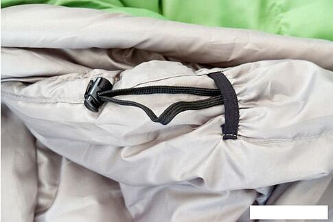 Спальный мешок AlexikA West (правая молния, зеленый)