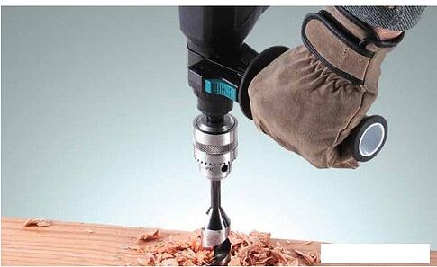 Перфоратор Makita HR2631FT