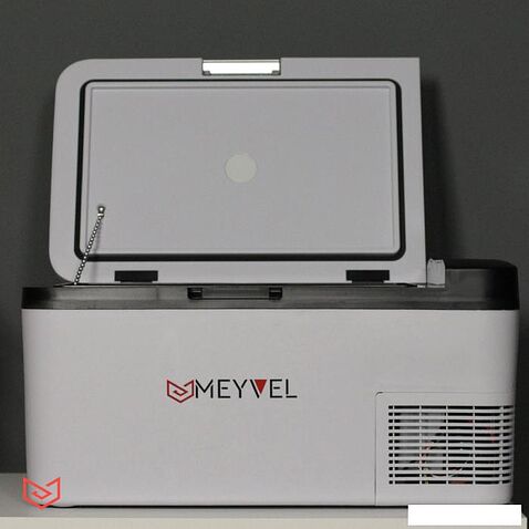 Компрессорный автохолодильник Meyvel AF-G18