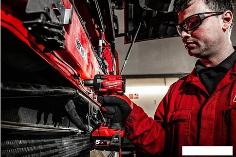 Гайковерт Milwaukee M18 FUEL M18FIW2F12-0 4933498058 (без АКБ)