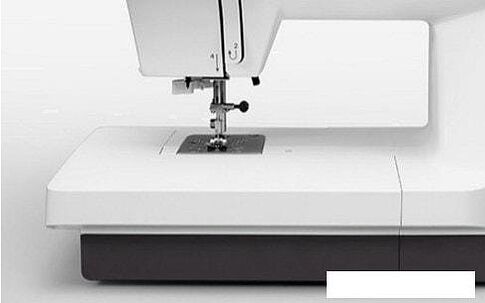 Электромеханическая швейная машина Janome 1522DG