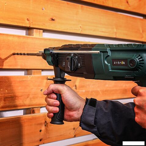 Перфоратор Zitrek ZKH800 085-1051 (кейс)