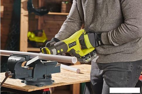 Сабельная пила Ryobi RRS18-0 5133005404 (без АКБ)