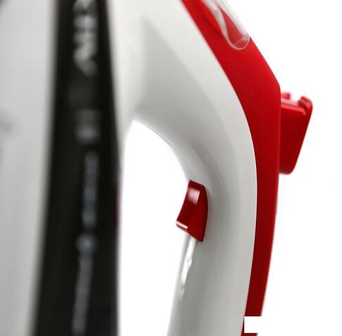 Утюг Effektiv Turbosteam 2500Х (красный)