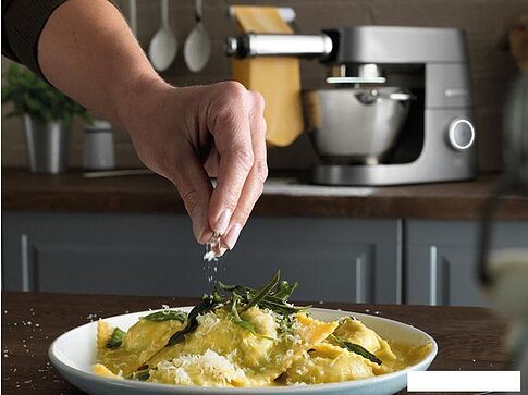 Кухонный комбайн Kenwood Titanium Chef KVC7300S