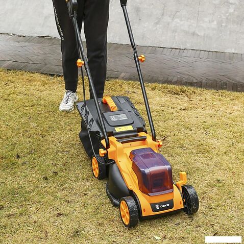 Газонокосилка Deko DKLM20V 085-2024 (с 2-мя АКБ)