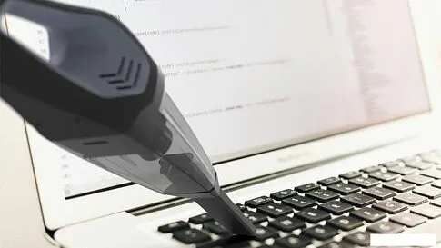 Автомобильный пылесос Ritmix CVC-008