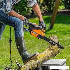 Электрическая пила Worx WG303E Электрическая пила Worx WG303E