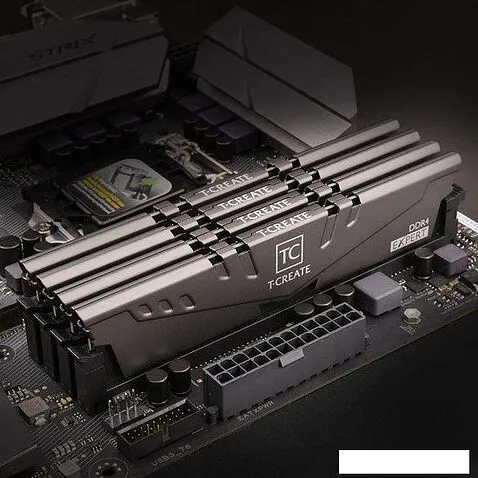 Оперативная память Team T-Create Expert OC10L 2x16ГБ DDR4 3600МГц TTCED432G3600HC18JDC01