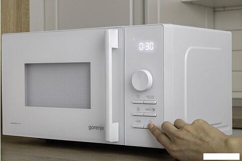 Микроволновая печь Gorenje MO20A3W5