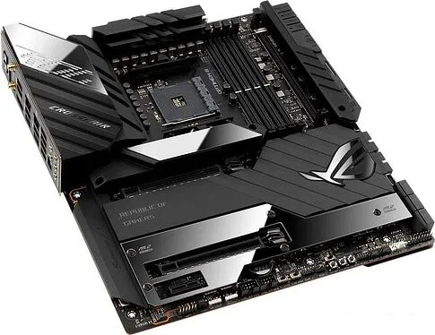 Материнская плата ASUS ROG Crosshair VIII Extreme