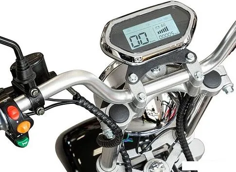 Электроскутер Yakama АР-Н008-3 (черный)