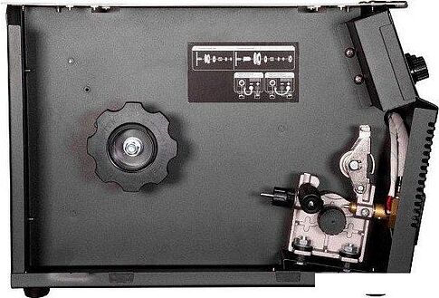 Сварочный инвертор Аврора Динамика 185 Синергетик