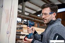 Дрель-шуруповерт Bosch GSR 18V-90 C Professional 06019K6006 (с 2-мя АКБ 5 Ач, кейс)