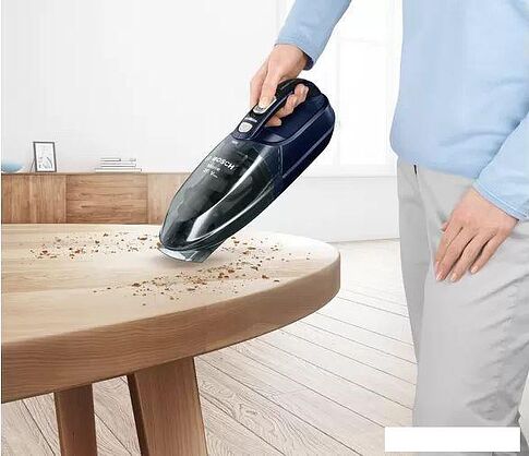 Пылесос Bosch Move Lithium 20Vmax BHN20L