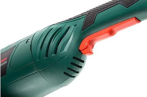 Угловая шлифмашина Hammer USM2400D