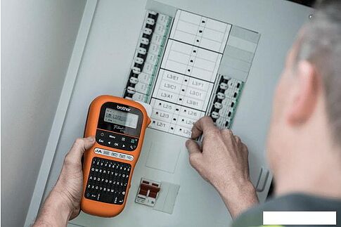 Термопринтер Brother PT-E110VP