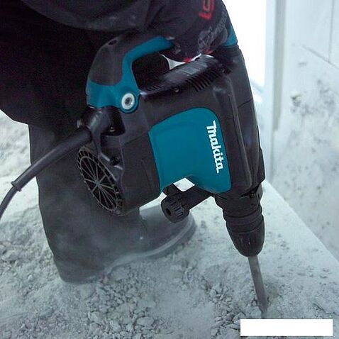 Перфоратор Makita HR4511C