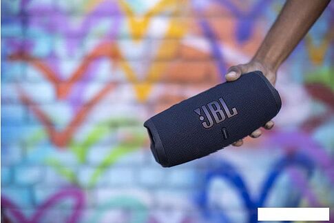 Беспроводная колонка JBL Charge 5 (белый)