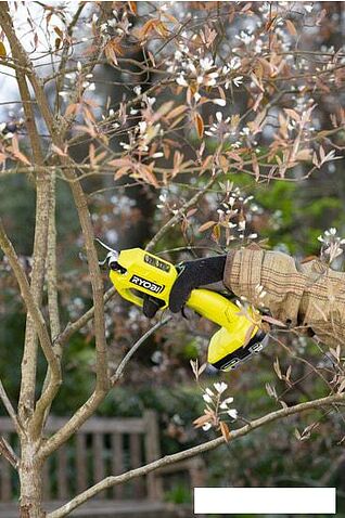 Секатор Ryobi RY18SCA-0 5133005024 (без АКБ)