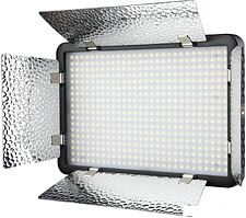 Лампа Godox LED500LRC накамерный