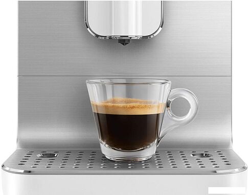 Кофемашина Smeg BCC11WHMEU