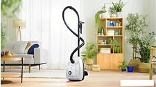 Пылесос Bosch Serie 4 BGL38WH2 Пылесос Bosch Serie 4 BGL38WH2