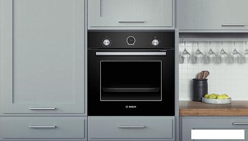 Электрический духовой шкаф Bosch HBFS10BB0R