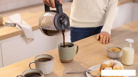 Капельная кофеварка Bosch MyMoment TKA2M111