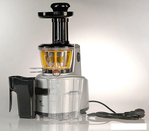 Соковыжималка Kitfort KT-1101-3