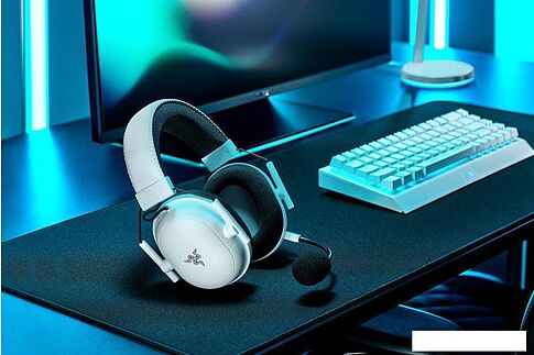 Наушники Razer Blackshark V2 Pro (белый)