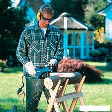 Электрическая пила Makita UC4041A