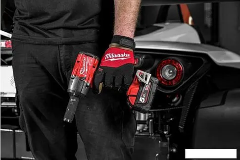 Гайковерт Milwaukee M18 FUEL M18FMTIW2F12-0 4933498057 (без АКБ)