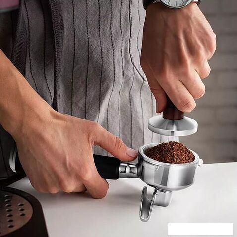 Рожковая кофеварка Kitfort KT-7413