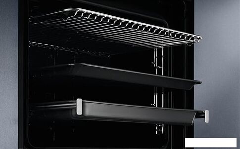 Электрический духовой шкаф Electrolux SurroundCook 600 EOF5H50BX