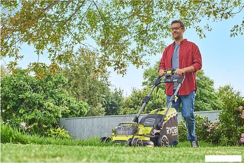 Газонокосилка Ryobi RY18LMX40B-0 (без АКБ)