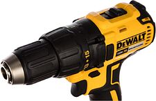 Дрель-шуруповерт DeWalt DCD7771D2 (c 2-мя АКБ, кейс)