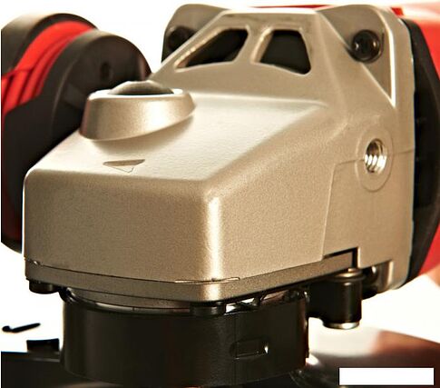 Угловая шлифмашина Milwaukee AGV 17-125 XC [4933449850]